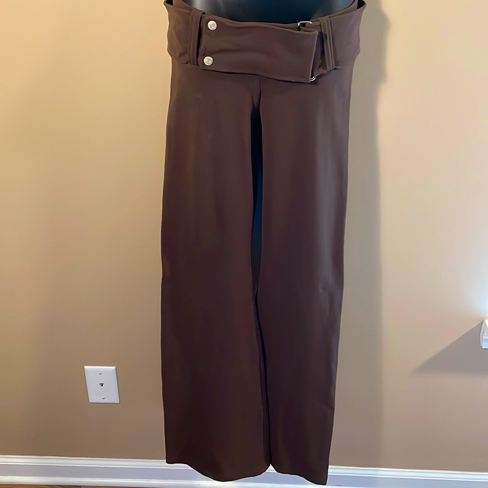Coture Activewear by Janis Saffell, athleisure workout pants with removable belt